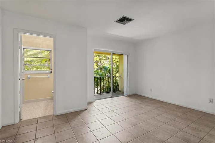 1201  Solana  RD, Naples, FL 34103