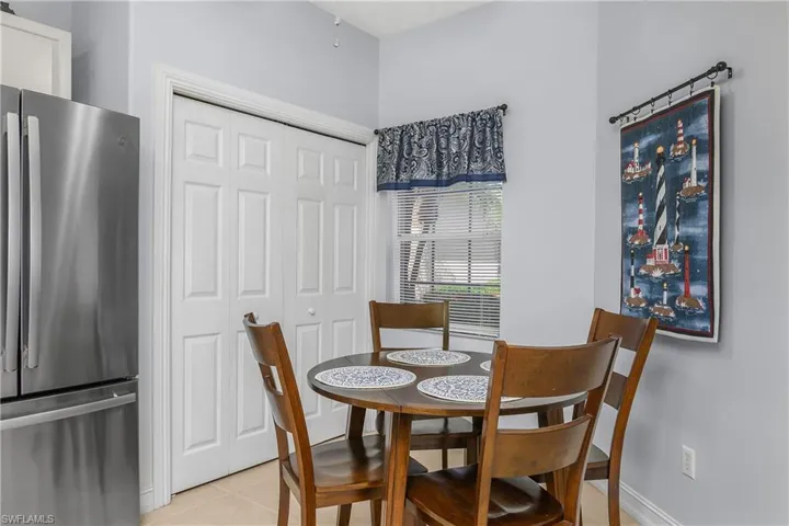 9185  Michael  CIR, Naples, FL 34113