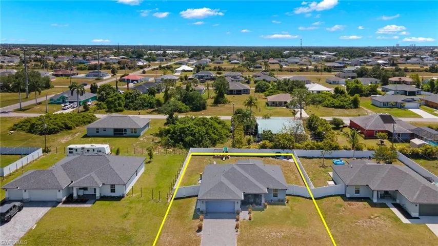 2627 Ne 4th Ave, Cape Coral Fl 33909
