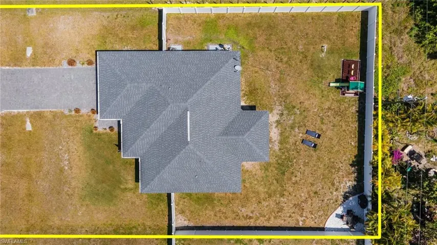 2627 Ne 4th Ave, Cape Coral Fl 33909