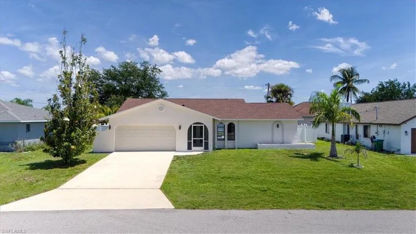 623 Se 31st Ln, Cape Coral, Florida 33904