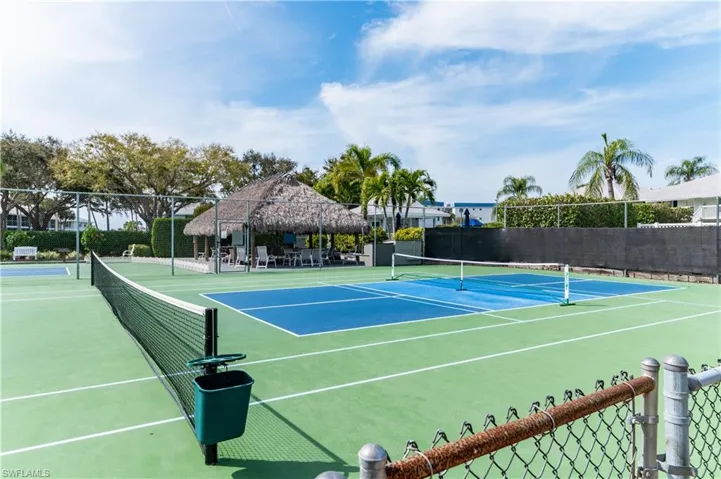 Picketball Court