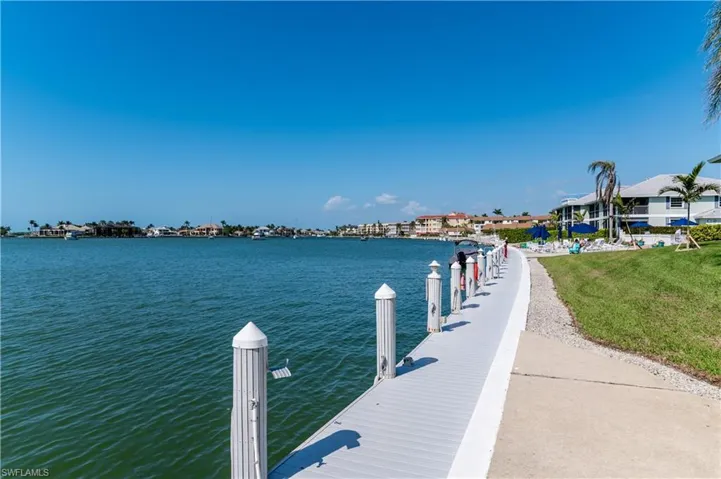 Docks located on Smokehouse Bay with Direct Access to the Gulf.