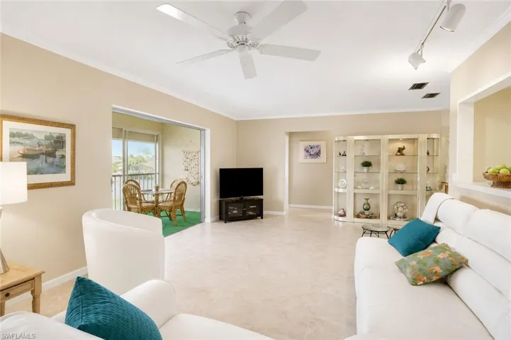 1705 Beach Pkwy 206, Cape Coral, Florida 33904