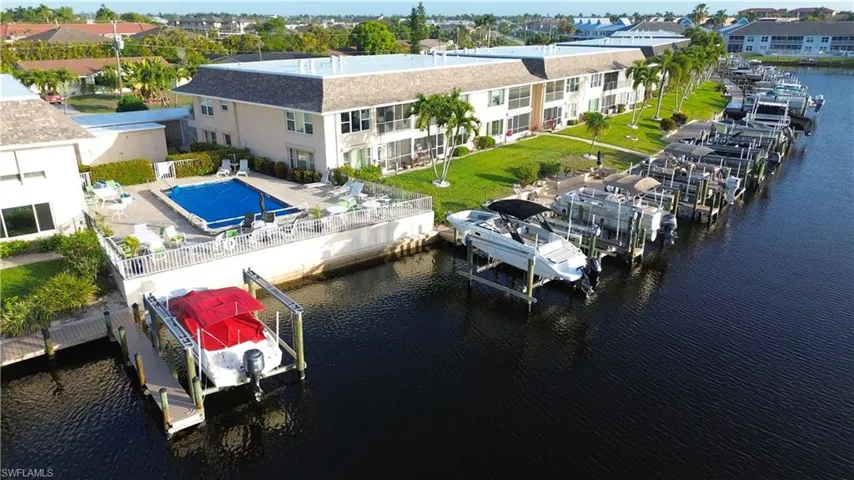 4229 Se 19th Pl 2e, Cape Coral, Florida 33904