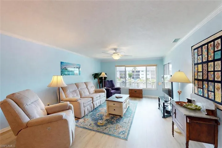 4229 Se 19th Pl 2e, Cape Coral, Florida 33904