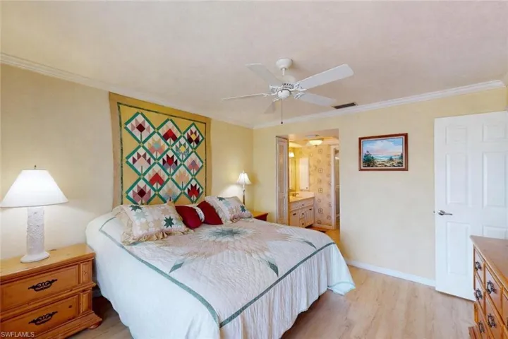 4229 Se 19th Pl 2e, Cape Coral, Florida 33904