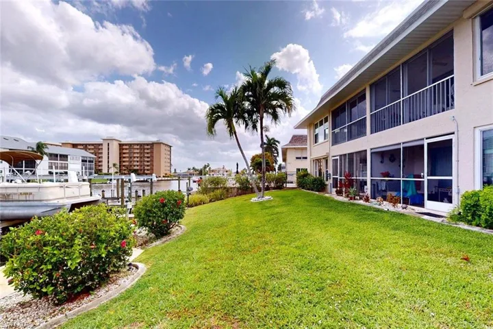 4229 Se 19th Pl 2e, Cape Coral, Florida 33904