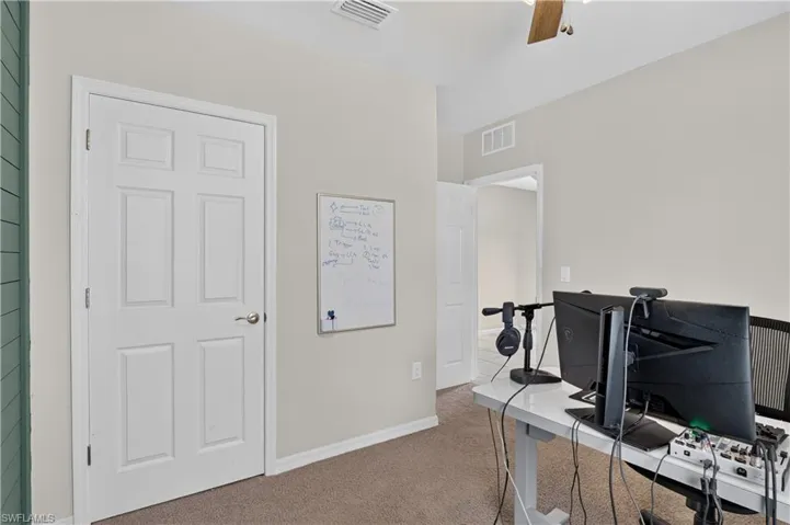 19139 Evergreen Rd, Fort Myers, Florida 33967