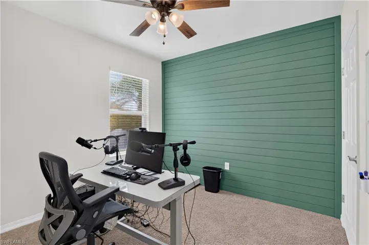19139 Evergreen Rd, Fort Myers, Florida 33967