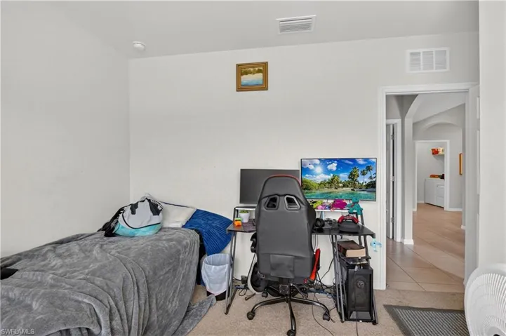 19139 Evergreen Rd, Fort Myers, Florida 33967