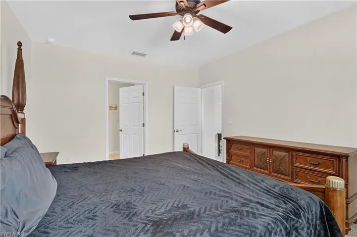 19139 Evergreen Rd, Fort Myers, Florida 33967