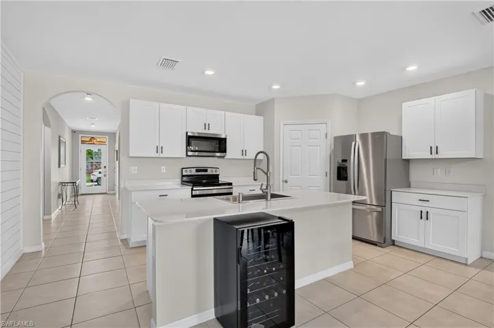 19139 Evergreen Rd, Fort Myers, Florida 33967