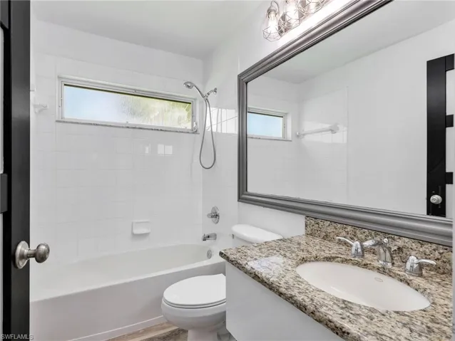 21232 Waymouth Run, Estero, Florida 33928