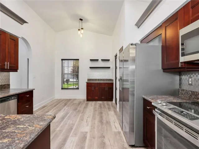 21232 Waymouth Run, Estero, Florida 33928