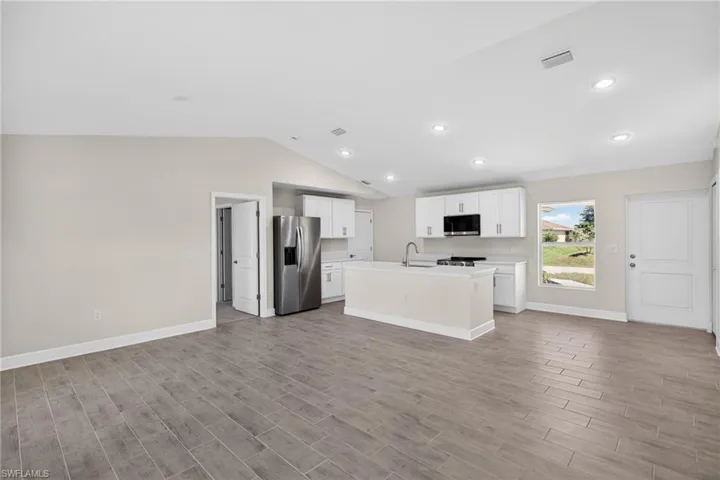 1506 Nw 19th St, Cape Coral, Florida 33993