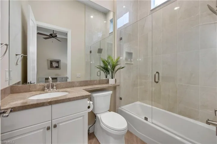 28569  Via D Arezzo  DR, Bonita Springs, FL 34135