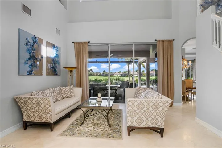 8942  Shenendoah  CIR, Naples, FL 34113