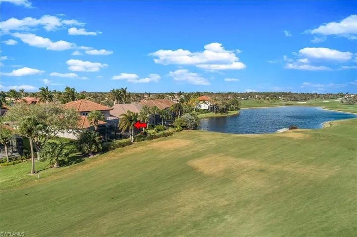 8942  Shenendoah  CIR, Naples, FL 34113