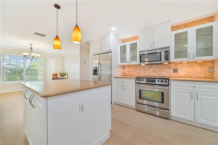 17611 Boat Club Dr, Fort Myers, Florida 33908