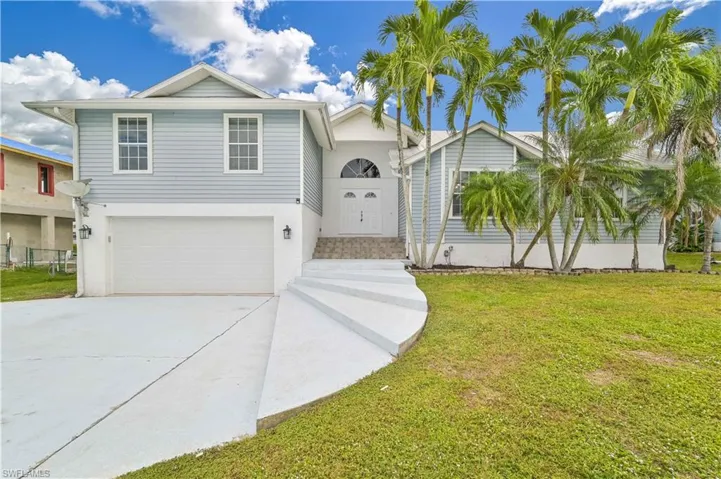 17611 Boat Club Dr, Fort Myers, Florida 33908