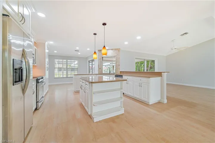 17611 Boat Club Dr, Fort Myers, Florida 33908