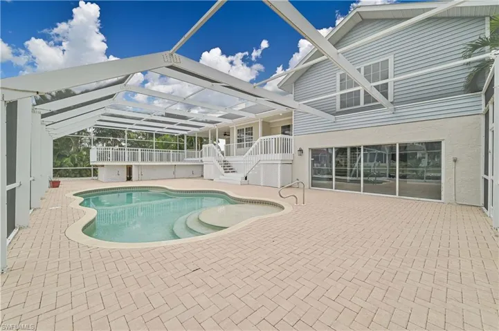 17611 Boat Club Dr, Fort Myers, Florida 33908