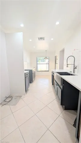 13147 Hampshire Ct, Fort Myers, Florida 33919