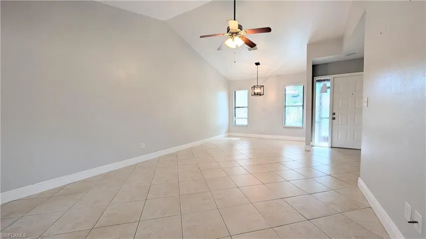 13147 Hampshire Ct, Fort Myers, Florida 33919