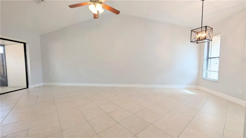 13147 Hampshire Ct, Fort Myers, Florida 33919