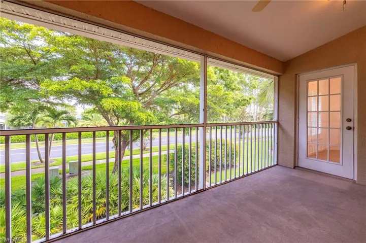 326  Dover  PL, Naples, FL 34104