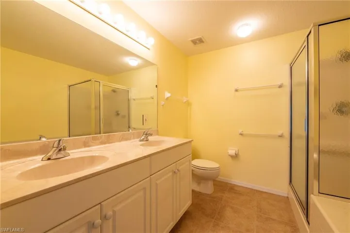 326  Dover  PL, Naples, FL 34104