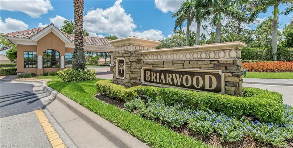 326  Dover  PL, Naples, FL 34104