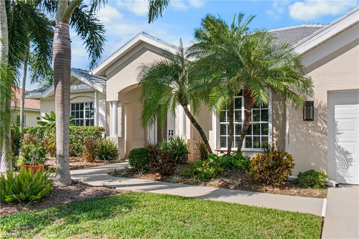 12043  Mahogany Isle  LN, Fort Myers, FL 33913