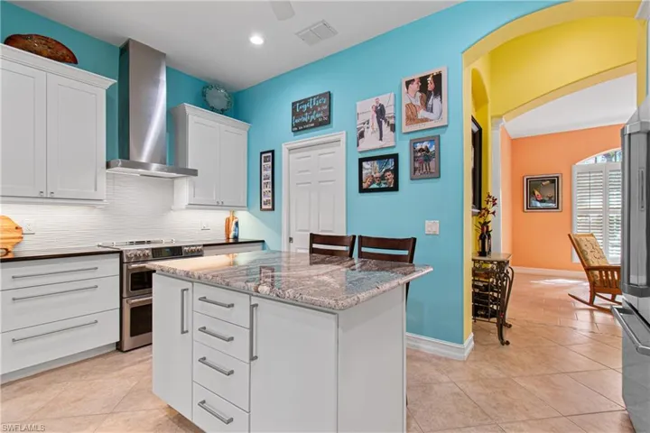 12043  Mahogany Isle  LN, Fort Myers, FL 33913