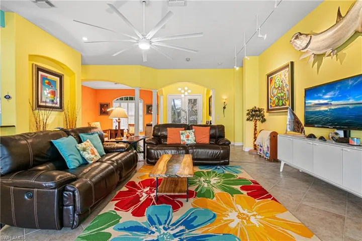 12043  Mahogany Isle  LN, Fort Myers, FL 33913