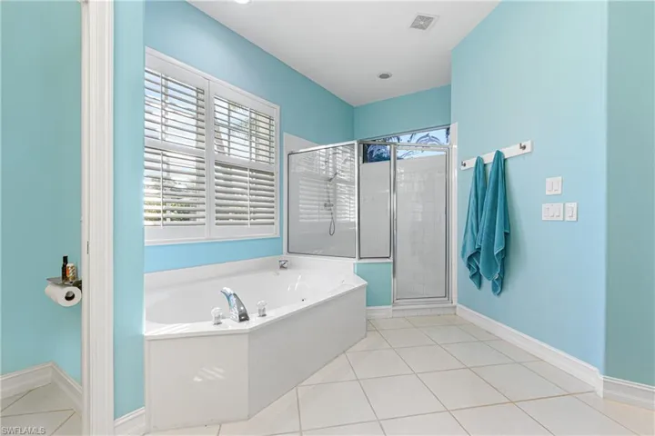 12043  Mahogany Isle  LN, Fort Myers, FL 33913