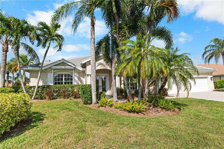 12043  Mahogany Isle  LN, Fort Myers, FL 33913