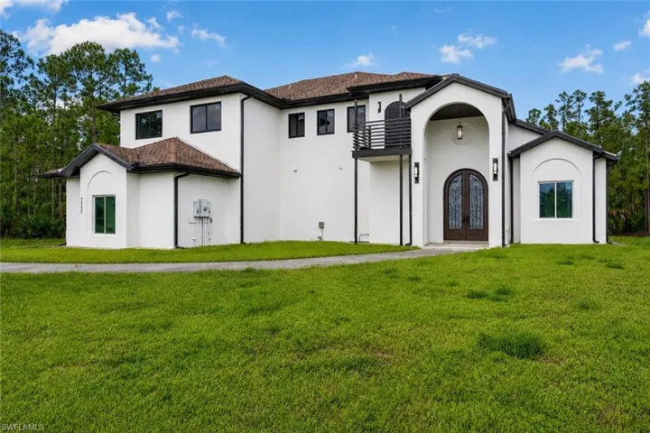 2665 Oil Well Rd, Naples, Florida 34120