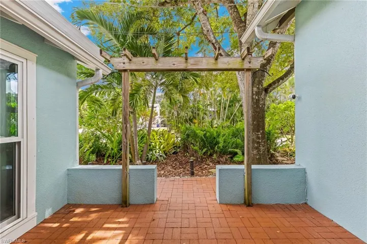 View of patio / terrace featuring a pergola