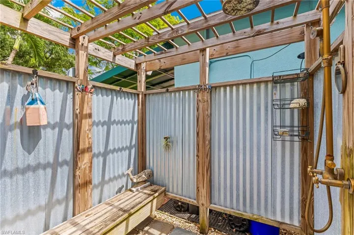 View of patio / terrace featuring a pergola