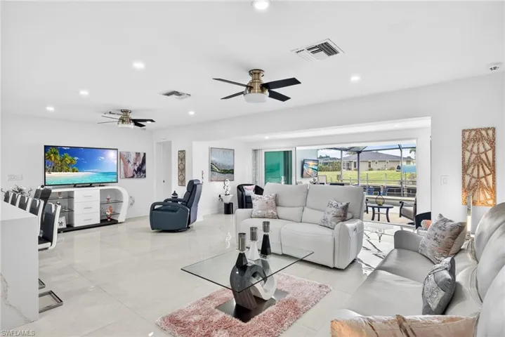 1722 28th St, Cape Coral, Florida 33904