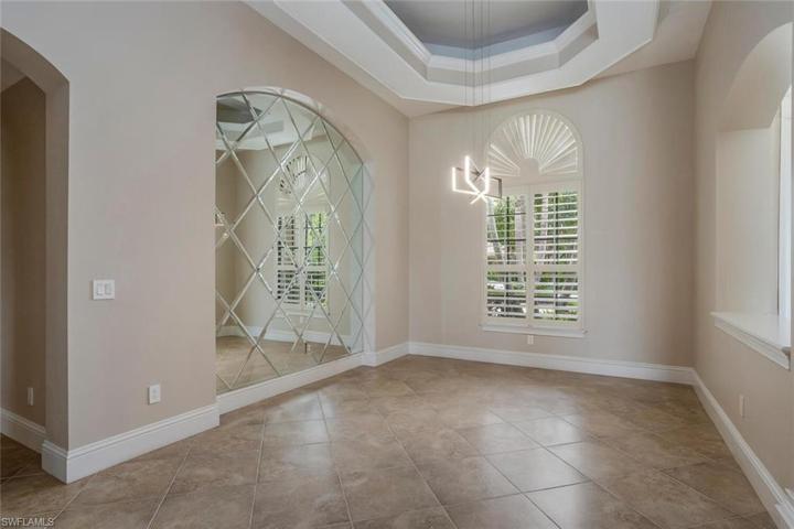 Formal Dining Area, Coffered Ceiling, Plantation Shutter, Modern Lighting