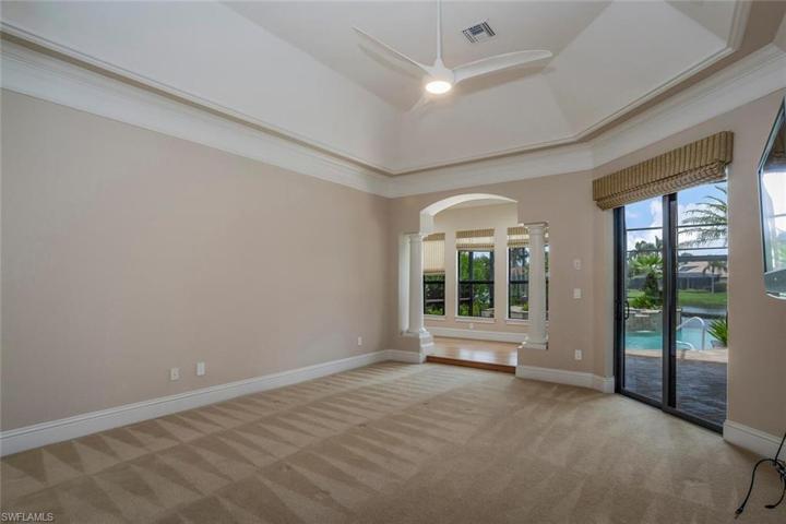 Master Retreat w/ Sliding Doors to Lanai, Separate Raised Sitting Area w/ Sauna.