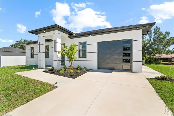 3415  4th W ST, Lehigh Acres, FL 33971