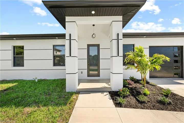 3415  4th W ST, Lehigh Acres, FL 33971