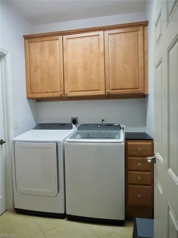 9378  Sun River  WAY, Estero, FL 33928