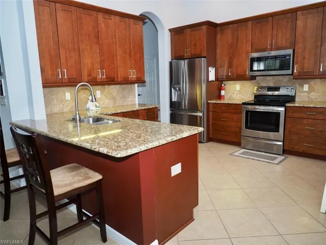 9378  Sun River  WAY, Estero, FL 33928