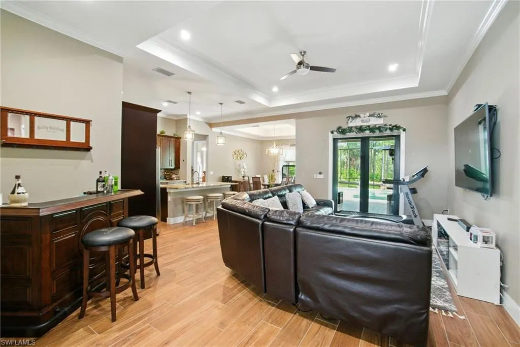 1912 Jung BLVD, Naples, FL 34120,225056105