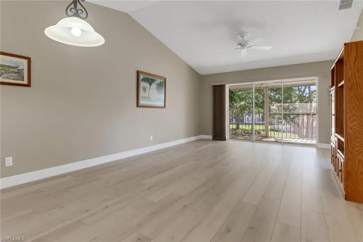 Dining / Living Room